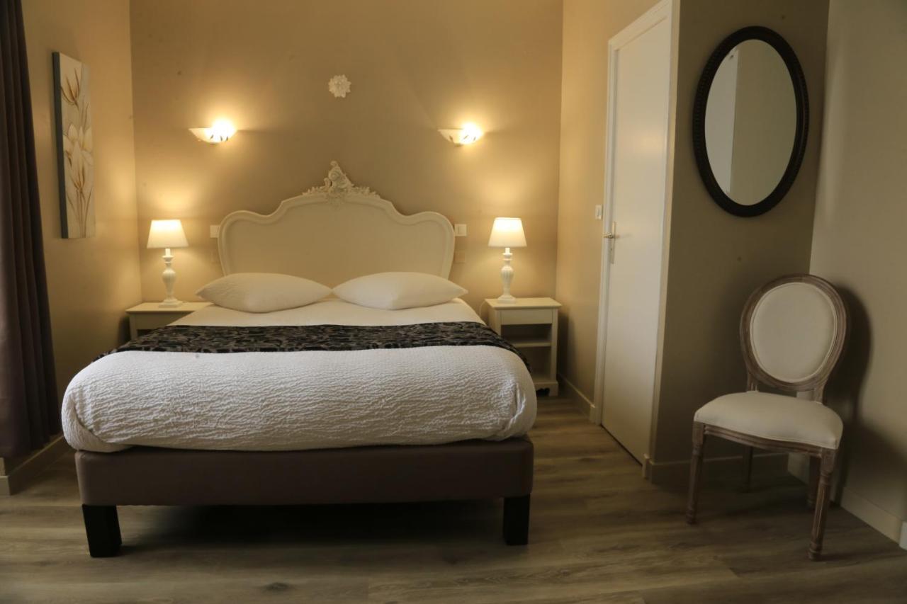 Hostellerie La Bruyere Chalvignac Екстер'єр фото