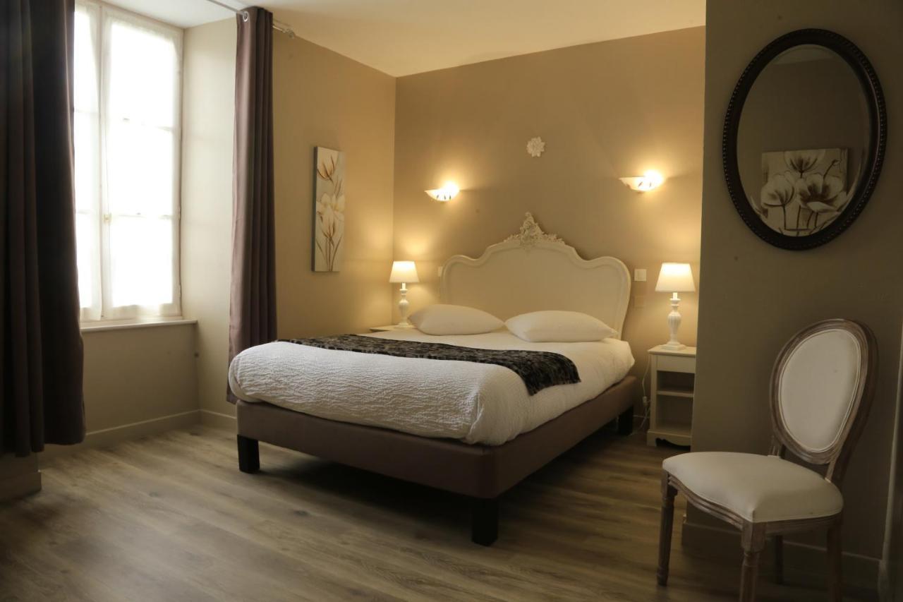 Hostellerie La Bruyere Chalvignac Екстер'єр фото