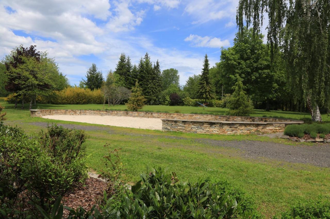 Hostellerie La Bruyere Chalvignac Екстер'єр фото