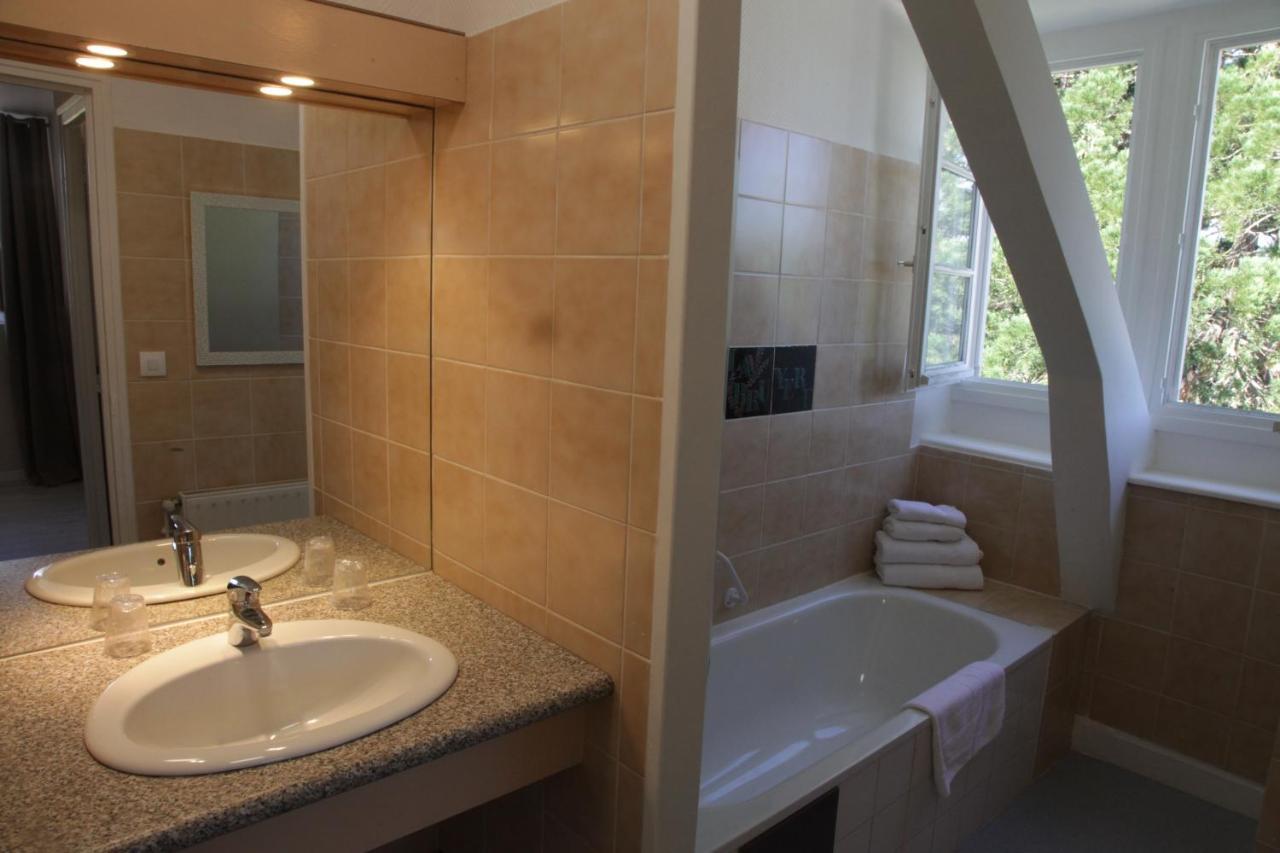Hostellerie La Bruyere Chalvignac Екстер'єр фото
